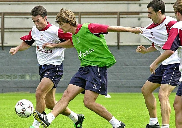 «Que la directiva de Arrate diera el brazalete de capitán a Guerrero fue una de las cosas que menos gustó en el vestuario»